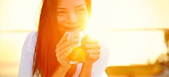 Δεν φτάνει μόνο το αντηλιακό -Η διατροφή που θωρακίζει τον οργανισμό κάτω από τον ήλιο